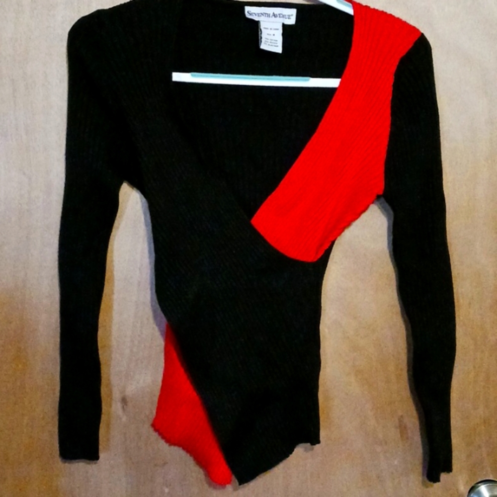 Seventh Avenue, Women's sweater ribbed, size medium, black/ red